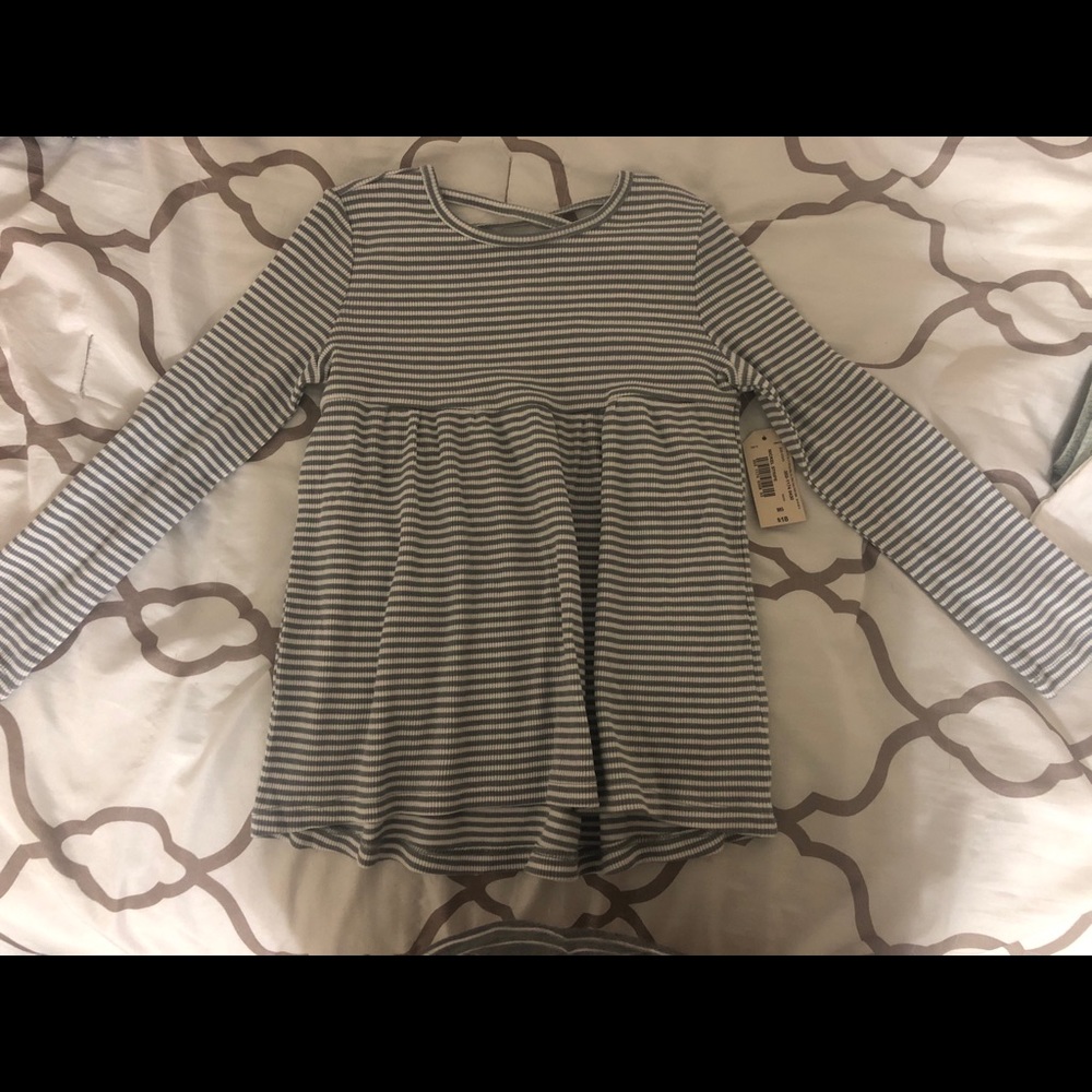 Long sleeve girls shirt